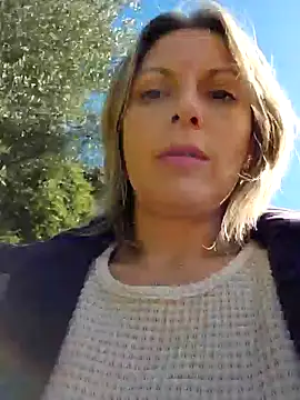 VIKS_SECRET Adlı Modelin Canlı XXX Sohbeti