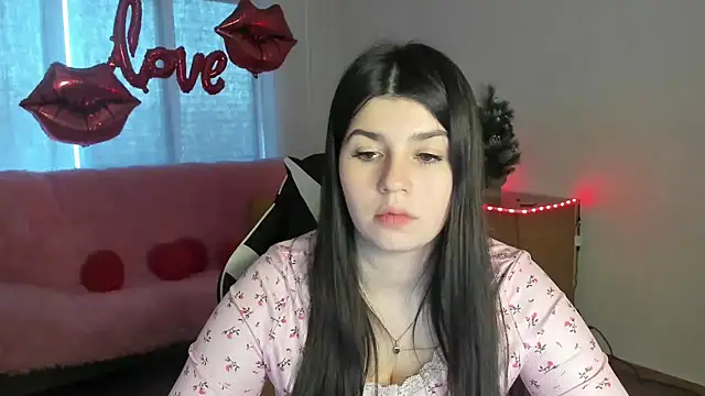 KisaModel Live XXX Chat