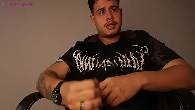 BjornSteel's Live XXX Chat