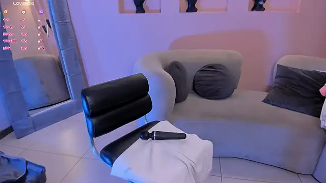 XXX chat uživo modela TaraLawrence