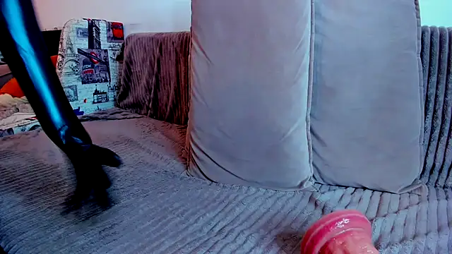 XXX chat uživo modela your_Goddess_Eva