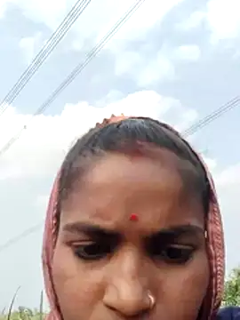 Chat XXX ao vivo de Gungun_thakur