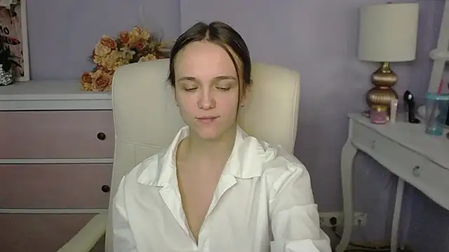 dirtyxEmily Chat XXX in diretta