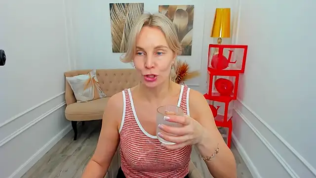 Chat XXX Live Sinty_Devis