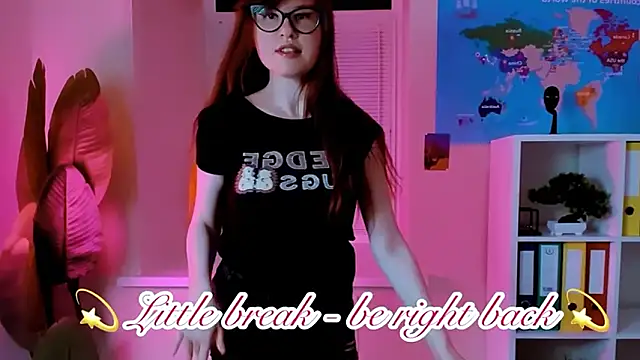 CarolGigglyのライブXXXチャット