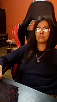 rposhta1991 Adlı Modelin Canlı XXX Sohbeti