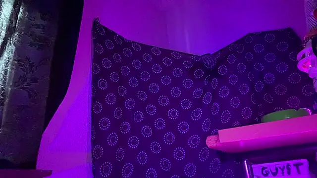 دردشة Guyst049 الجنسية المباشرة