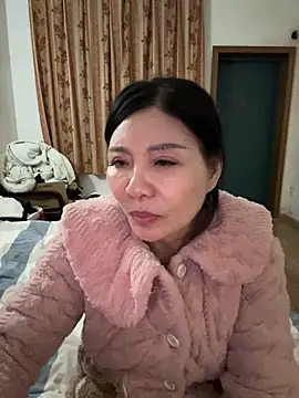 Show modela xiiuuff18 na web-kameri