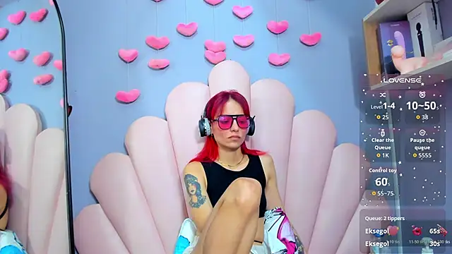 luci_miller 现场XXX聊天