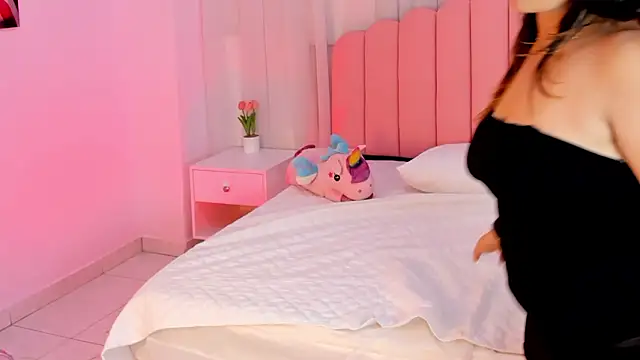 Lily_Cole27 Show Webcam