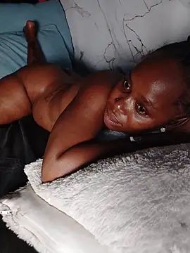 QUEENZAZA – Naživo XXX chat