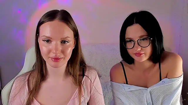 Živý XXX chat MishkaMe