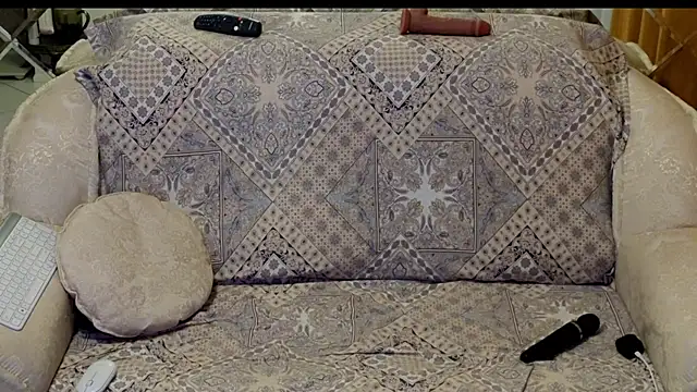 Czat XXX na żywo – Alyonushkadarling