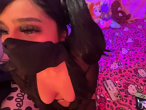 Onlypawzz 现场XXX聊天