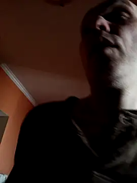 Pineapple04 Webcam-Show