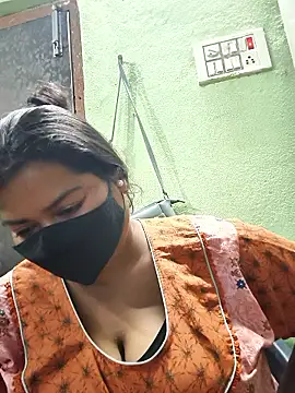 عرض كام Liyaa_24