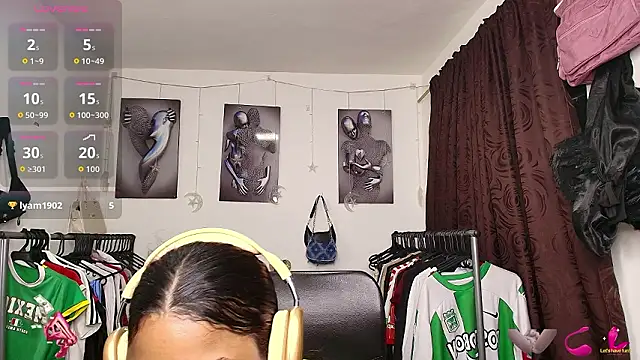 Czat XXX na żywo – sharlottxl