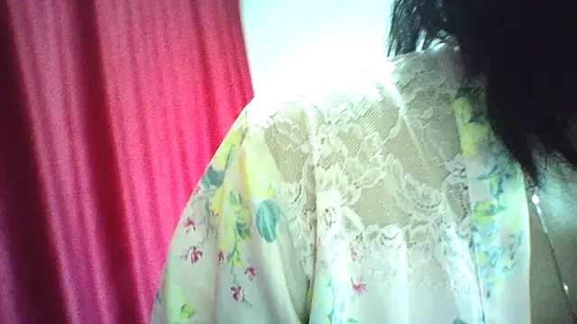 bella2322 – Naživo XXX chat