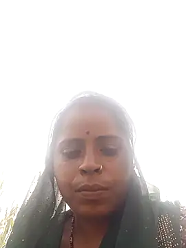 Pallavi_hoten Webbikameraesitys