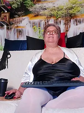 Chat XXX ao vivo de QueenPammy1