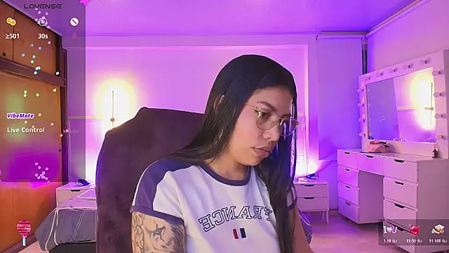 kloe28 라이브 XXX 채팅