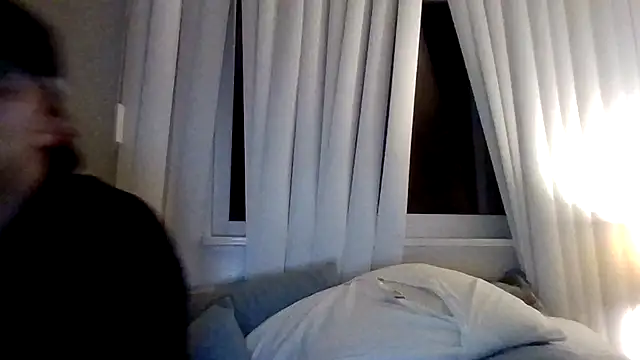 Sembang XXX Secara Langsung Tallhungandcloudy