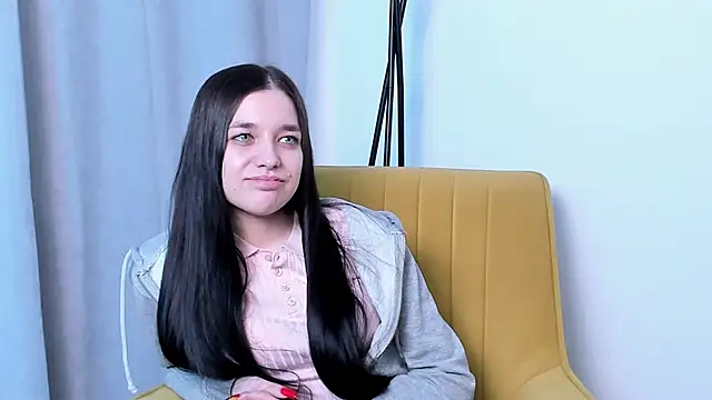 Show modela VerdaKet na web-kameri