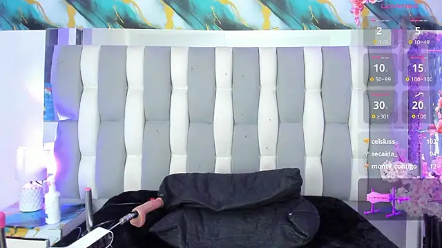 Chat +18 de IsaDiiaz ao vivo