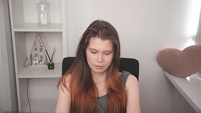 Chat +18 de MarnieWootan ao vivo