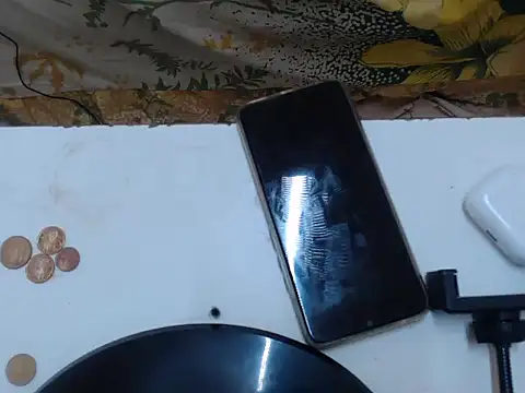 Chat +18 de CurvyAssXX21 ao vivo