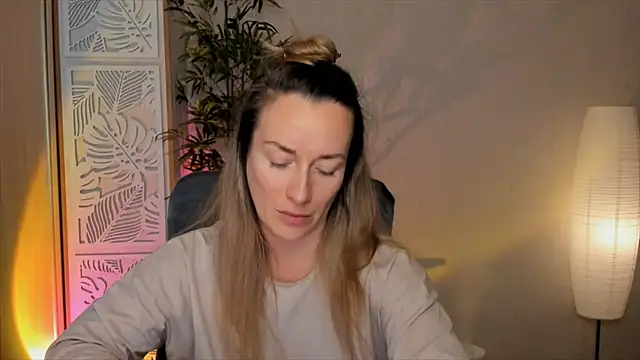 RebeccaMartinez 现场XXX聊天