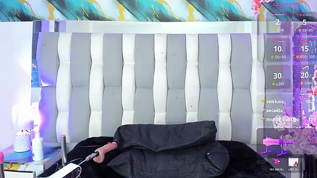 Chat +18 de IsaDiiaz ao vivo