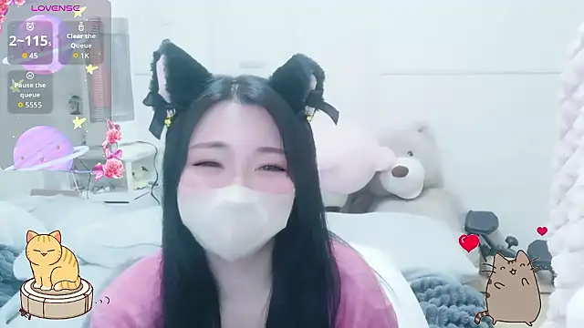 Hibikiii_'s Live XXX Chat