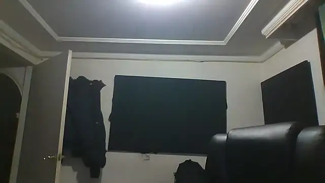 Elmonojojoi98 webcam show