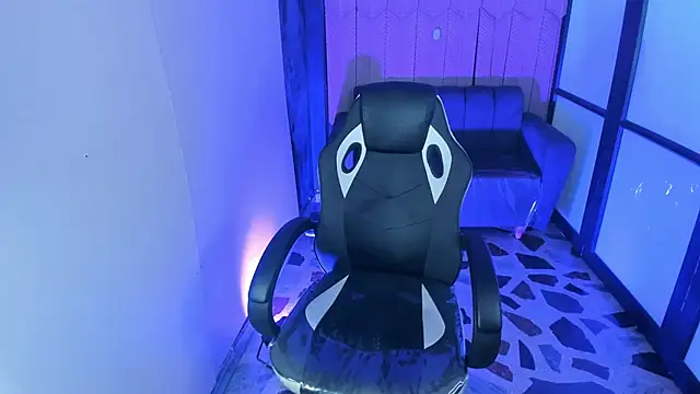 SiaFoxx_ Chat XXX in diretta