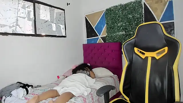 Show Webcam de emily_stars1