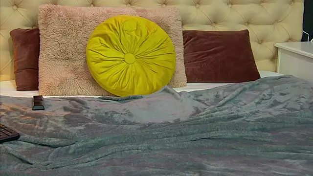 TaniaKaverina live XXX chat