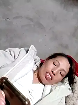 Gummiesu Show Webcam