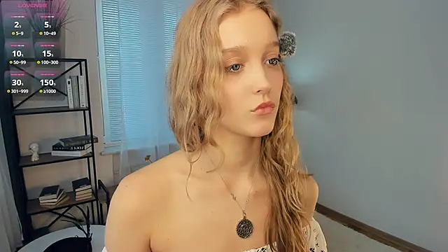 Živý XXX chat SerrenaAa