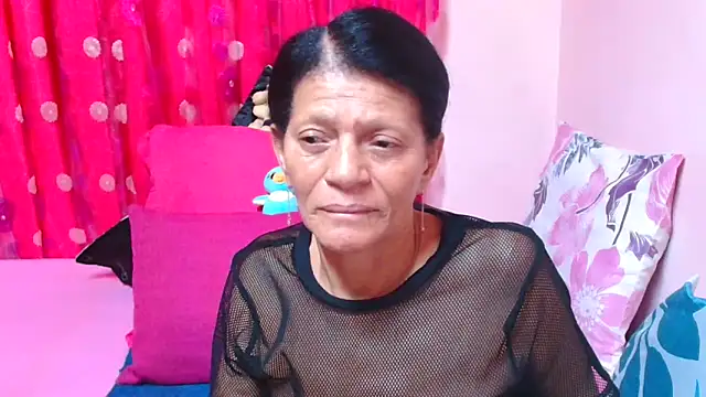 Chat XXX ao vivo de SLUTTYROXY