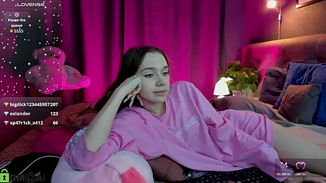 Lesi_Moonie01's Live XXX Chat