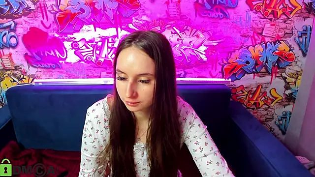 Kira__Sweet's Live XXX Chat