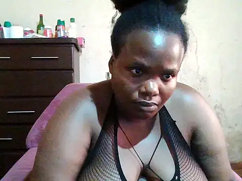 sexybigboobz – webcam-show