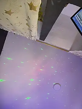 AlisonHoot69's Live XXX Chat