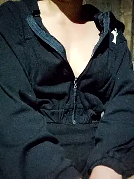 Congee-666 Adlı Modelin Canlı XXX Sohbeti