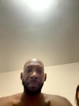 Chatroom XXX en direct de StrangeModel45