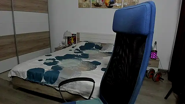 RobbyShawz's Webcam Show