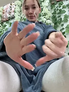 -HollyWay-: вебкам-шоу