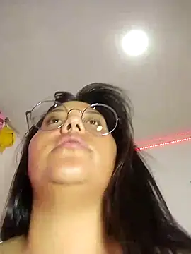 KATYGONZALEZ Chat XXX in diretta