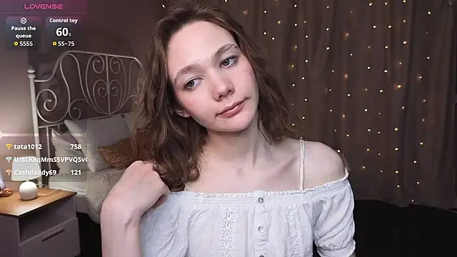 NovaEva_ élő XXX-chatje